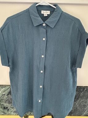 Jessica Simpson Gauzy Teal Button Down Top